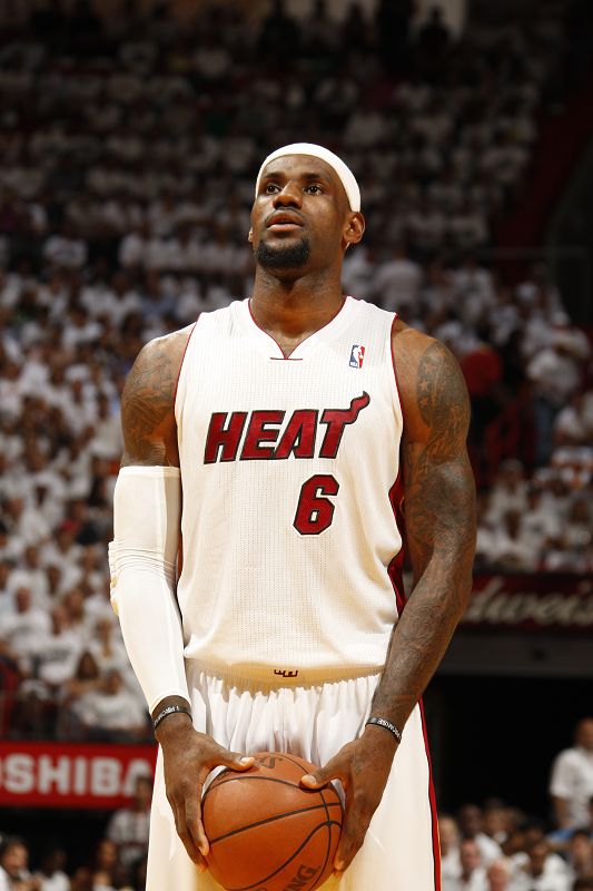 德转巴甲身价前10：巴萨旧将罗克3500万欧第1，内马尔未上榜（德转公布巴甲身价前十：罗克3500万欧登顶，内马尔无缘榜单）