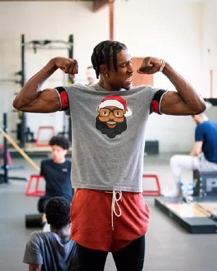 西班牙2025年队内射手榜：奥亚萨瓦尔9球第1，梅里诺8球第2（西班牙队2025年度射手榜：奥亚萨瓦尔9球领跑，梅里诺8球紧随）